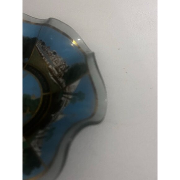Vintage Disneyland Souvenir Glass Plate with Ruffled Edges Ashtray Blue - Picture 3 of 6
